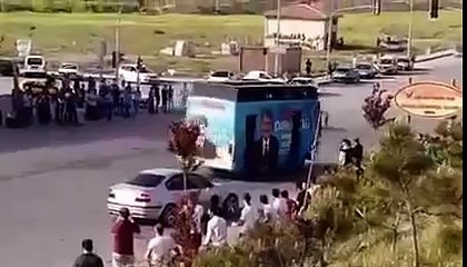 Drift Yapan Ak Parti Seçim Otobüsü
