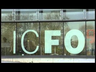 Làser: adéu a la miopia. Subtitulat anglès