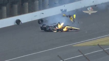 James Hinchcliffe crashes at Indianapolis 500 practice