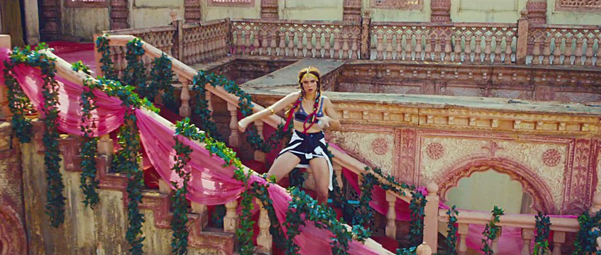 Major Lazer DJ Snake - Lean On (feat. MØ) (Official Music Video)