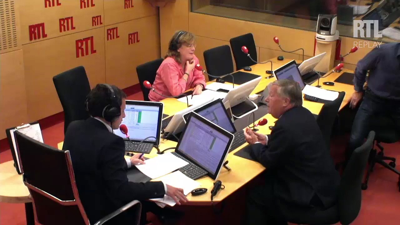 Alain Duhamel : "La droite et les syndicats critiquent la réforme du collège, mais pas pour les mêmes raisons"