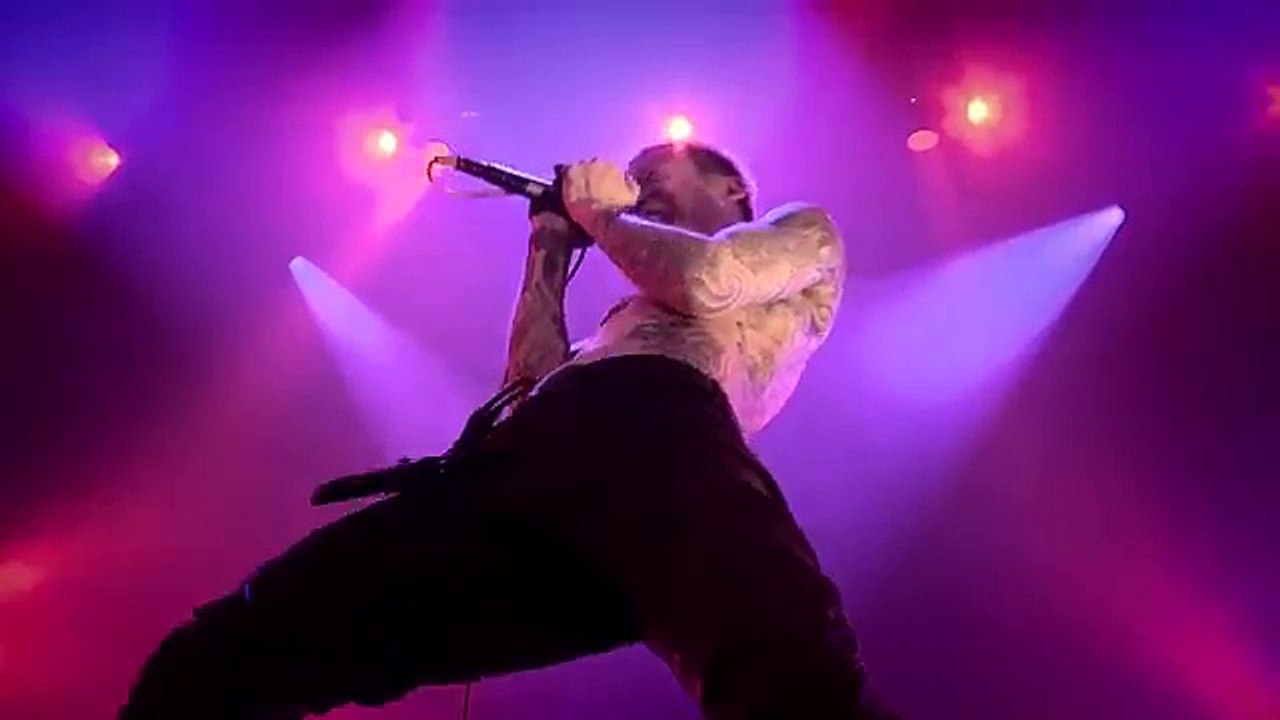 [LIVE] DIR EN GREY - Hageshisa to, Kono Mune no Naka de Karamitsuita Shakunetsu no Yami