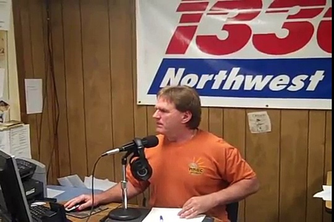 SHOULD A CHRISTIAN BE INVOLVED IN POLITICS? - Carl Gallups interviewed on Bill Martinez Show