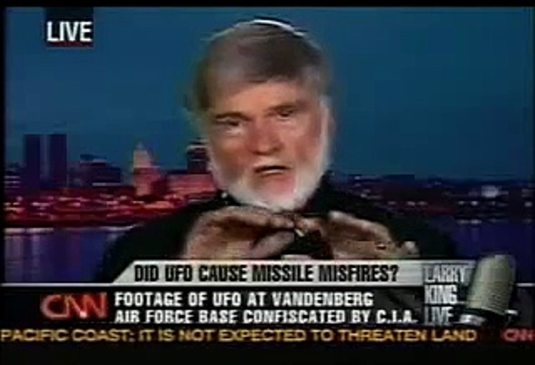 ufo destroys nuke warhead