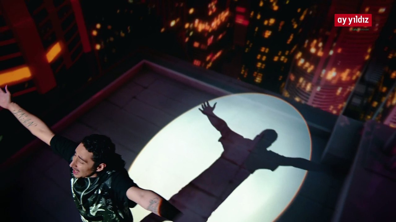 Sen de bizdensin - Eko Fresh, Özlem Özdil, Elif Batman, Mehtab Guitar, Volkan Baydar