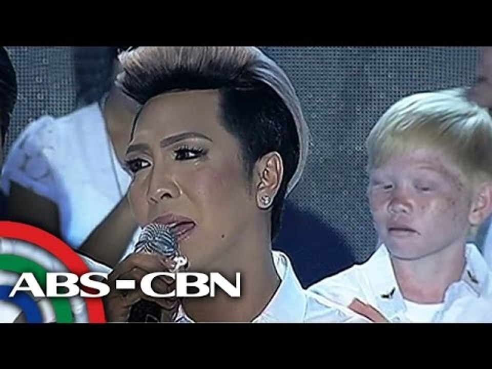 Vice Ganda, iiwan na nga ba ang 'Showtime'?