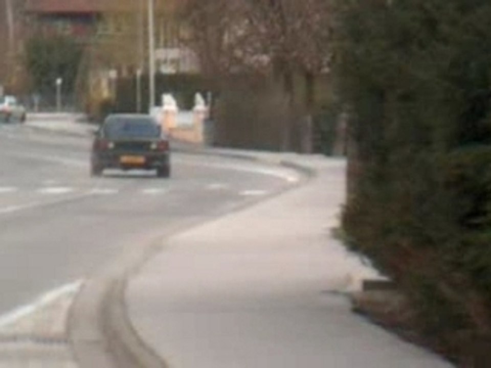 Sub HKS 014