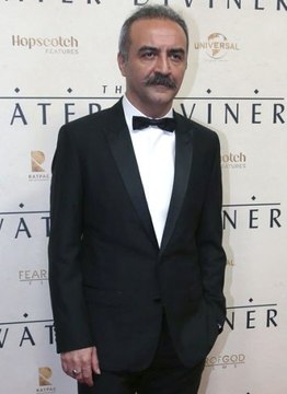 Yılmaz Erdoğan'ın Dedesi Hayatını Kaybetti