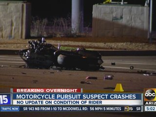 Motorcycle pursuit suspect crashes in Avondale