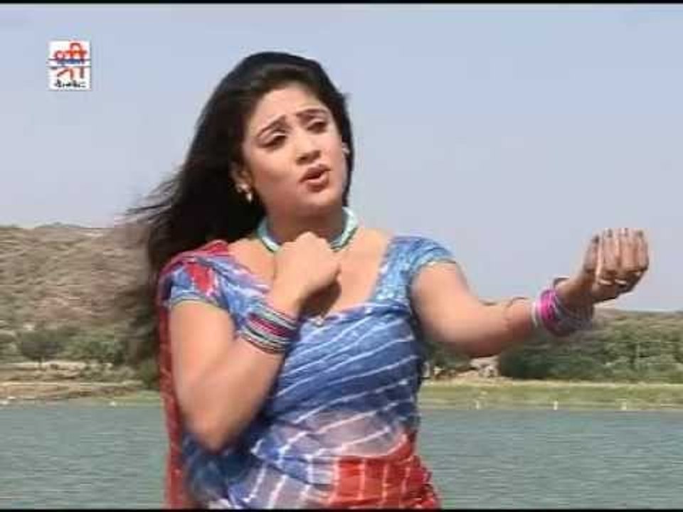 माँ शरण थारी आई हूँ  - चम् चम् चमके चुन्दडी ( राजस्थानी )