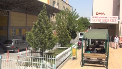 Gaziantep Ayağına Kebap Şişi Saplandı