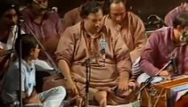 NUSRAT FATEH  ALI KHAN - YAADAN VICHRE SAJAN DIYAN AAIYAN - Live At Digbeth Civic Hall Birmingham 1985