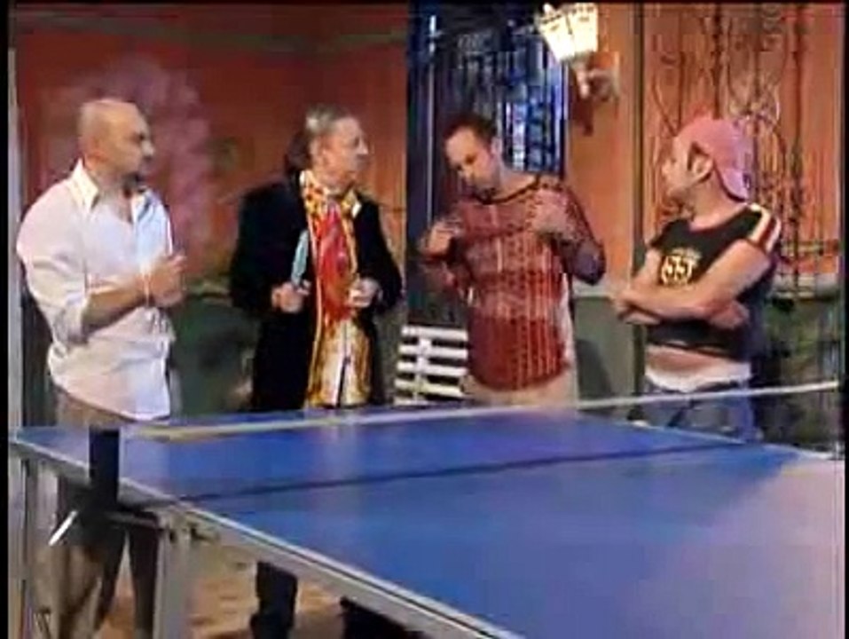 VECINOS  La reta de Ping Pong 3