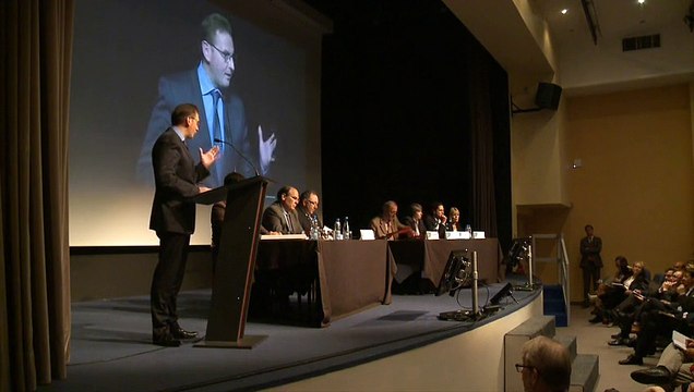 REGL-Réunion publique d'Arras - Accueil républicain par M. Leturque-190515