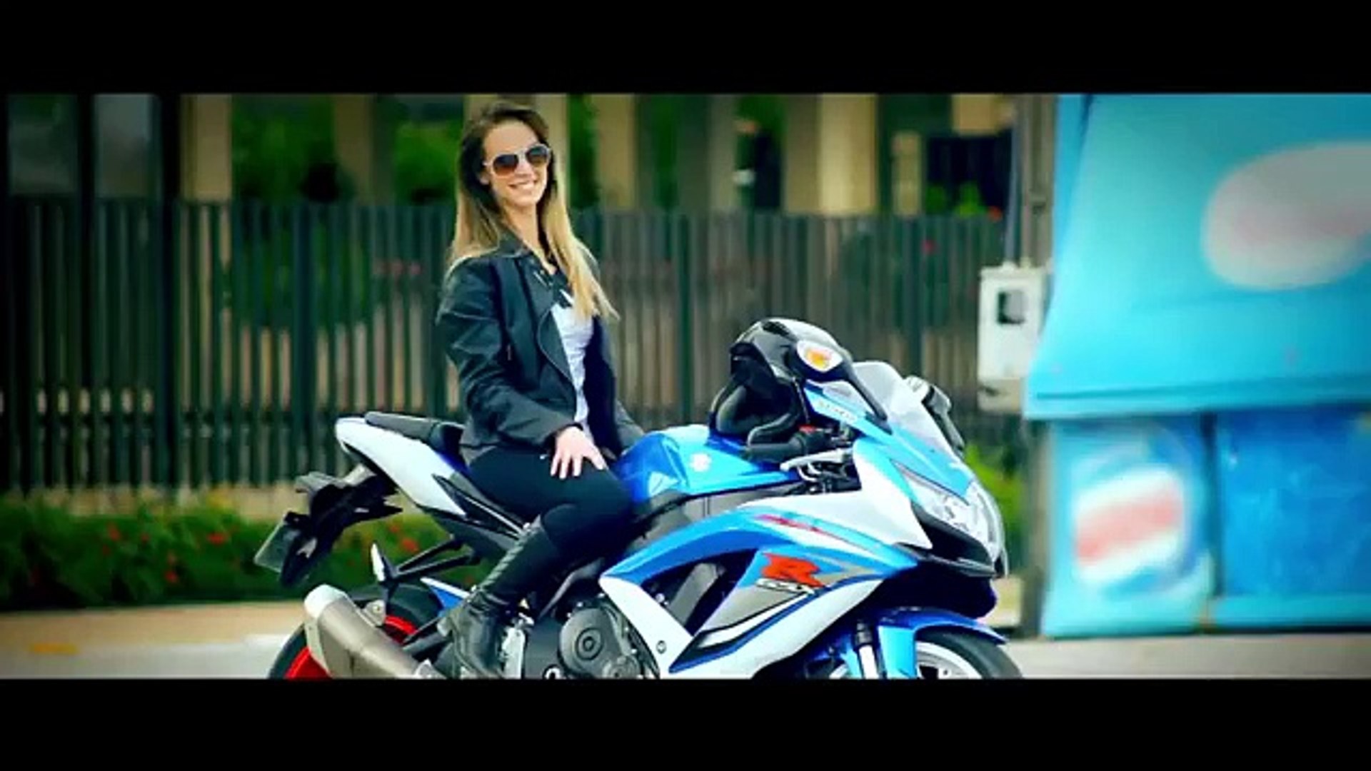 MC Rodolfinho - Novinha Assim Voce me Mata (Videoclipe Oficial) 2012