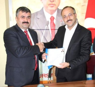 AK Partili Gürsu Belediye Başkanı'na Makamında Silahlı Saldırı