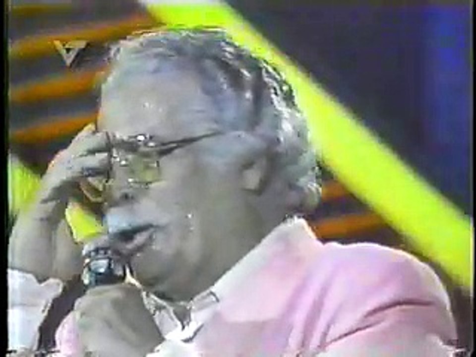 DANIEL SANTOS
