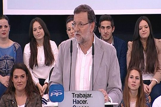 Rajoy alerta en Murcia contra las coaliciones
