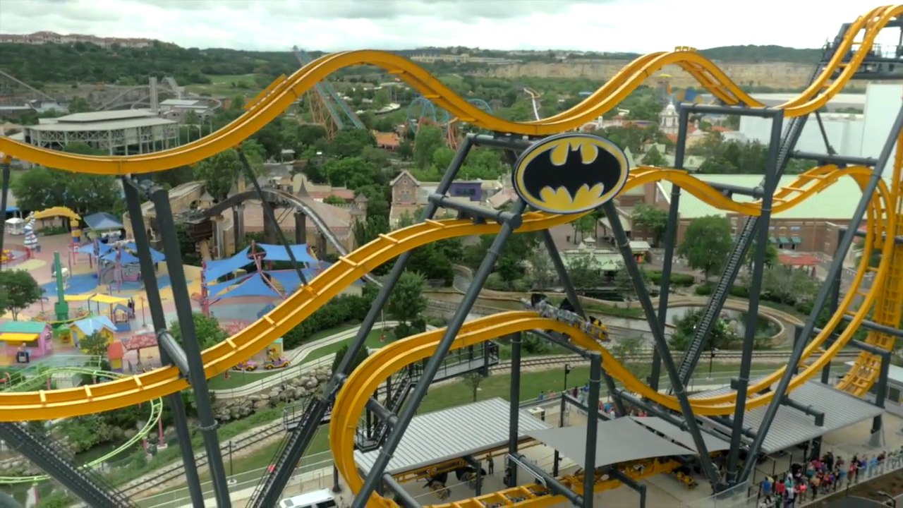 Batman : The Ride, l’attraction qui donne le vertige (POV)