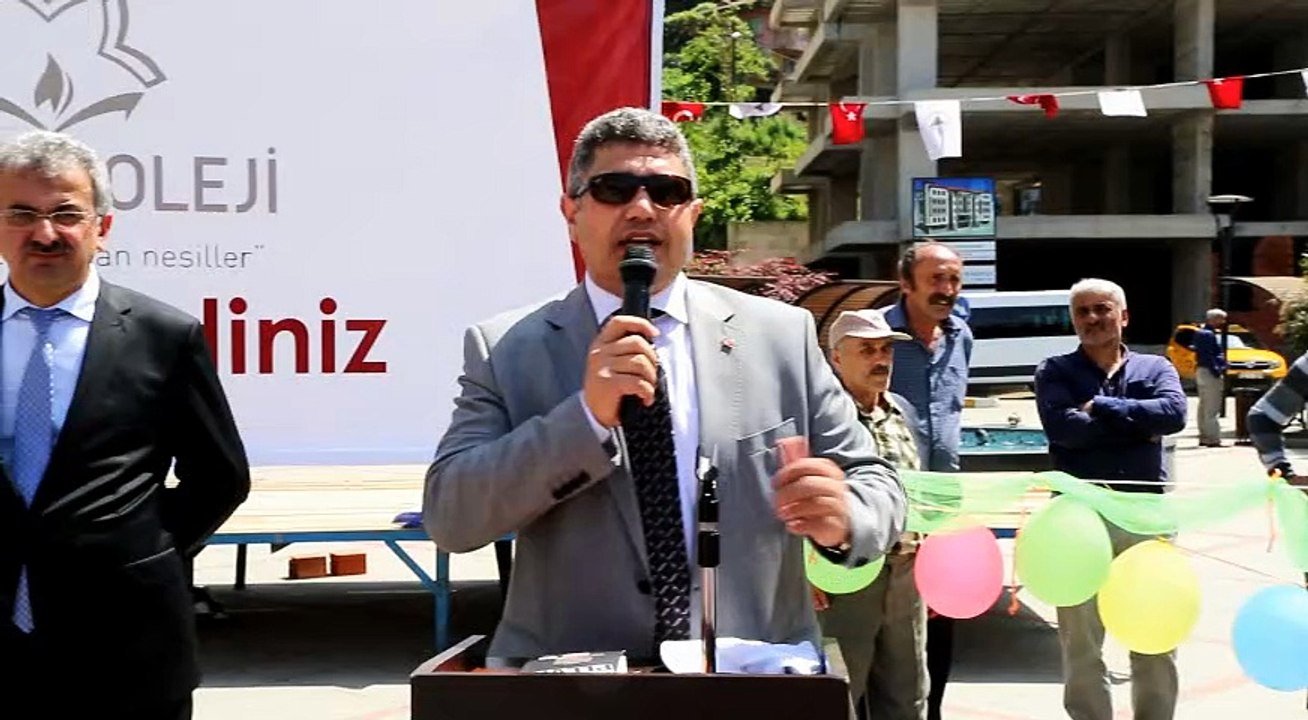 PAZAR MEYDANINDA OKUMA SENLIGI