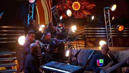 Marc Anthony "Flor Pálida" live al "Premio lo Nuestro 2015"