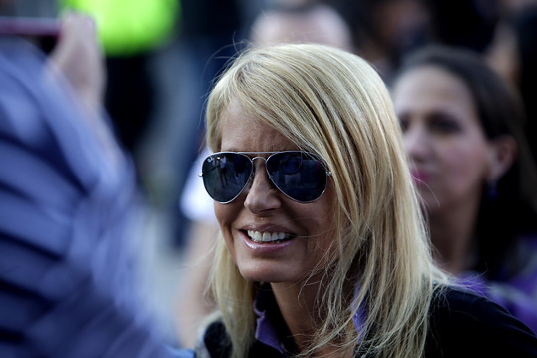 Revisa todos los detalles del cumpleaños 50 de Cecilia Bolocco - SQP