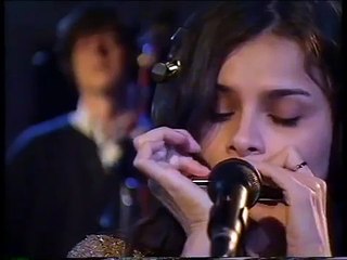 Mazzy Star - Flowers in December [Live]