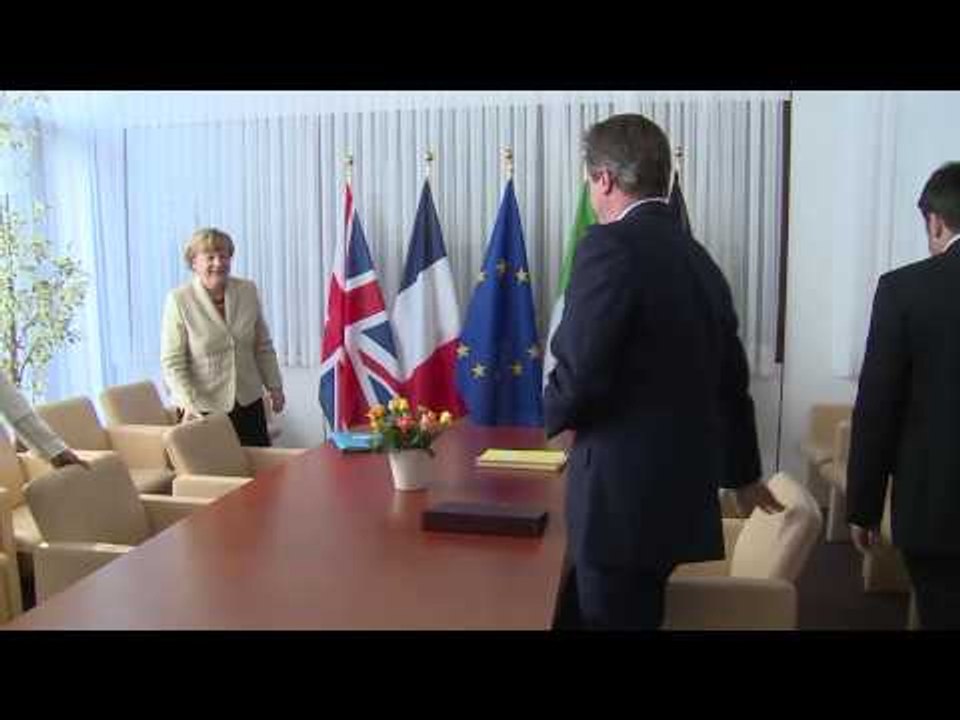 Bruxelles - Renzi incontra Merkel, Hollande e Cameron (23.04.15)