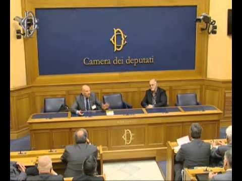 Roma - Conferenza stampa di Ermete Realacci e Stella Bianchi (27.04.15)