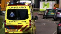 Brandweer ambulance en politie met spoed in Arnhem