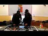 Bari - Sequestro di armi e materiale elettronico della polizia (28.03.15)