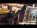 Pozzallo (CT) - Sbarco migranti, fermati due scafisti (16.04.15)