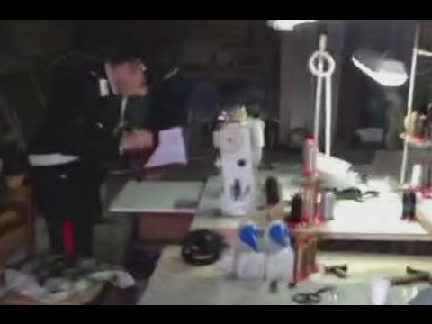 Villa Literno (CE) - Calzaturificio cinese sequestrato dai carabinieri -live- (07.04.15)