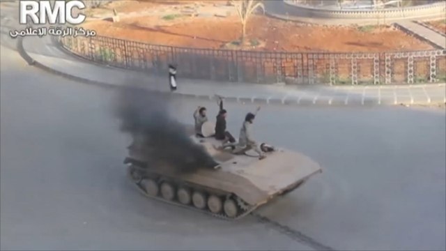 رايات تنظيم الدولة في قلب الرمادي مركز الأنبار