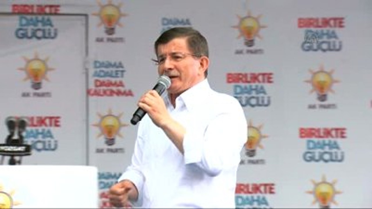 Davutoğlu: "Üç Parti Bir de Paralel Çete, Dörtlü Çete"