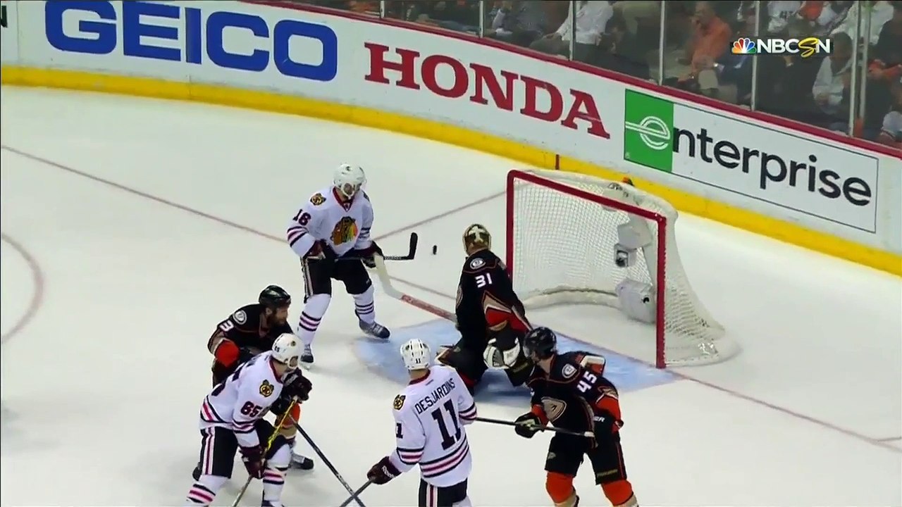 Andrew Shaw's Amazing HEADBUTT Hockey Goal What's Trending Now