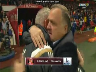 Sunderland celebrating the clinch safety