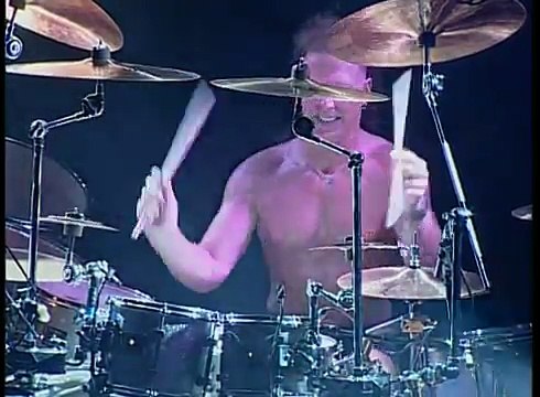 mike terrana drum solo very good!