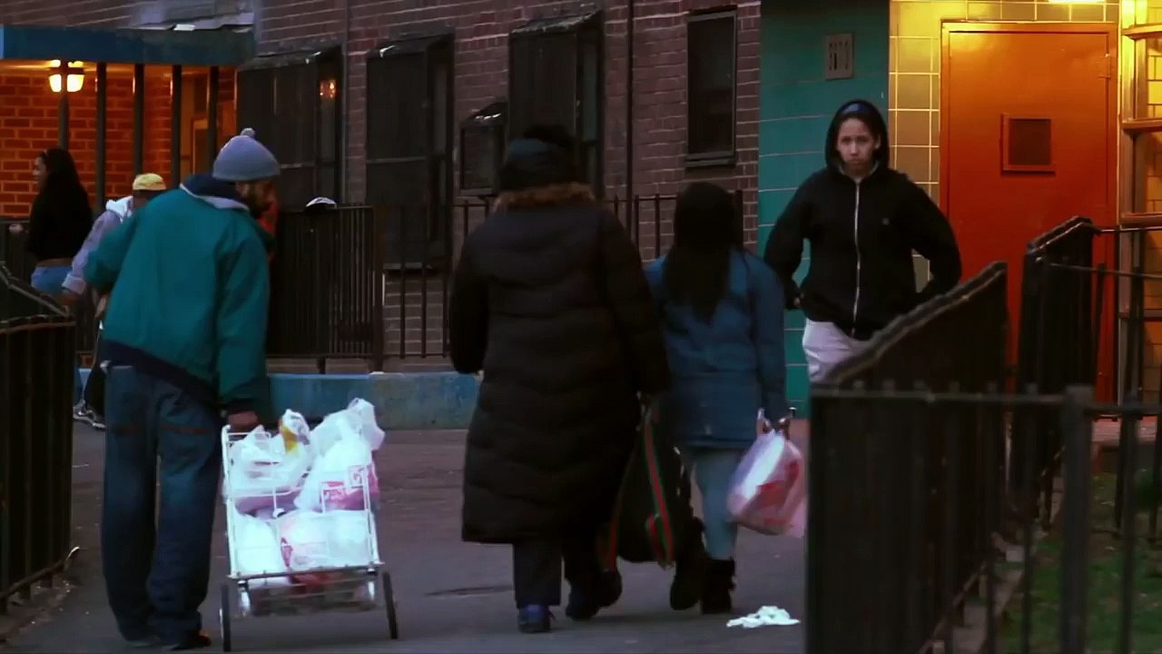 Park Avenue  money, power and the American dream - Why Poverty