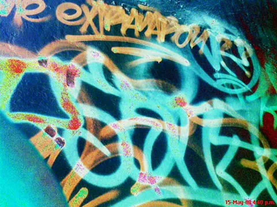 Los Aldeanos - Mangos Bajitos (El atropello)