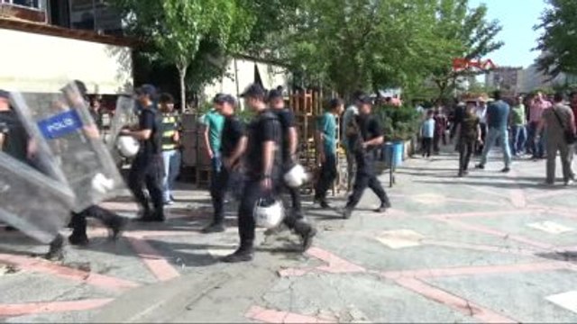 Diyarbakır Yeni Diyarbakırspor Taraftarları Tff'yi Protesto Etti