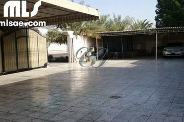 5 Bedroom Villa// For Sale // Al Twar second // - mlsae.com