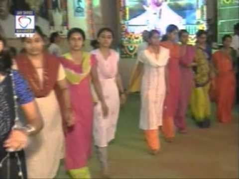 Khili Khili Chandrama Ni Raat - Halo Vikram Thakorna Garbama - Gujarati Garba Songs