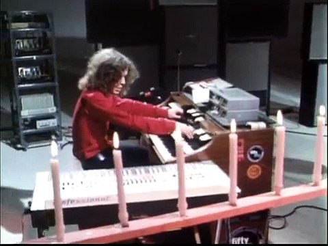 Van Der Graaf Generator - A Plague Of Lighthouse Keepers - P1 - Peter Hammill