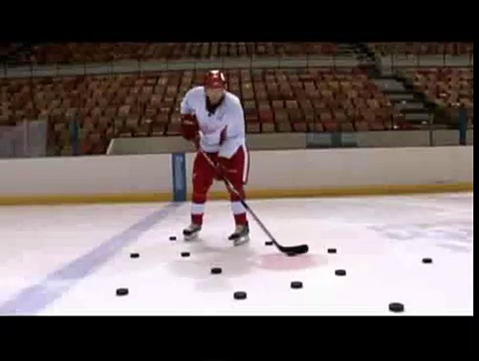 PAVEL DATSYUK'S  STICK HANDLING!!