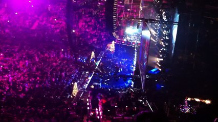 I'm Not The Only One LIVE- Sam Smith