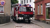 [Dorfsirene   Tesla AZD 501   Scheunenbrand] Einsatz für die Feuerwehr Triebes