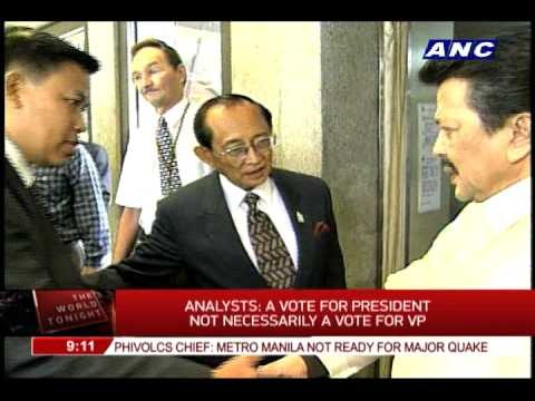 Analysts: Vote for president not necessarily vote for VP