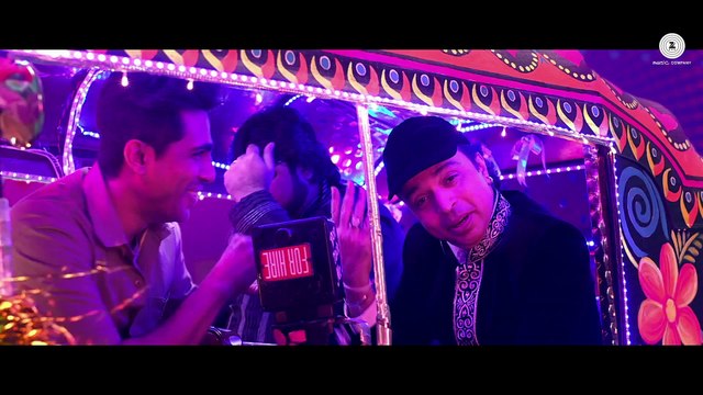 ♫ Dil Lagaana - Remix by DJ Saur - || Full Video Song || - Film Hunterrr - Starring Gulshan Devaiah, Radhika Apte & Sai Tamhankar - Full HD - Entertainment City