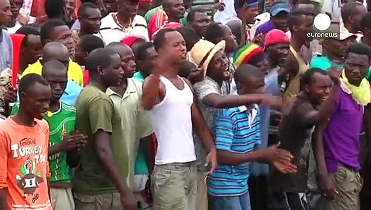 Anhaltende Proteste in Burundi - Nkurunziza beteuert: "Land ist sicher"
